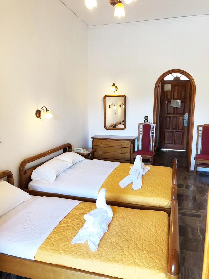 Regina Hotel Vasilátika Eksteriør bilde